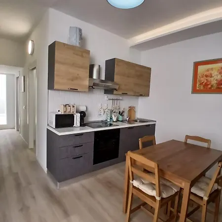 Apartament Papaya *